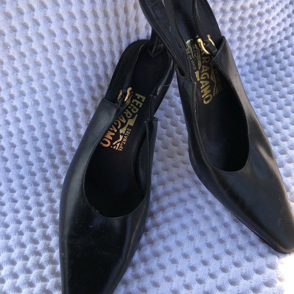 Used women shoes